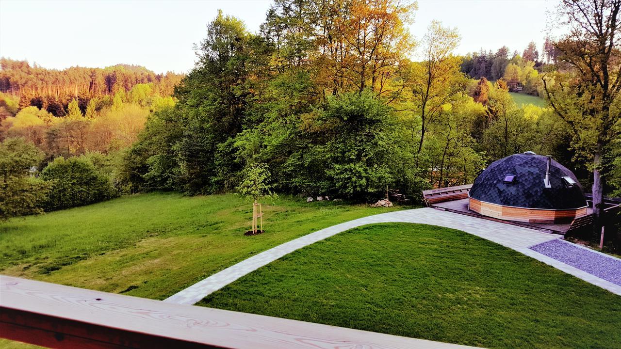 Hotel Dum Bratri Capku Budislav  Zewnętrze zdjęcie
